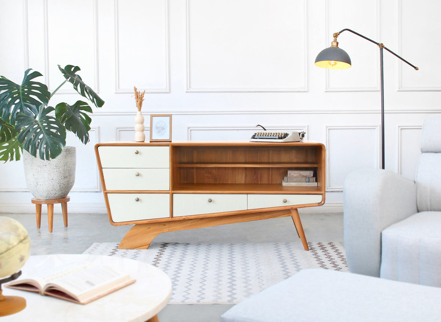Hugo Lemari Bufet/Kabinet/Credenza