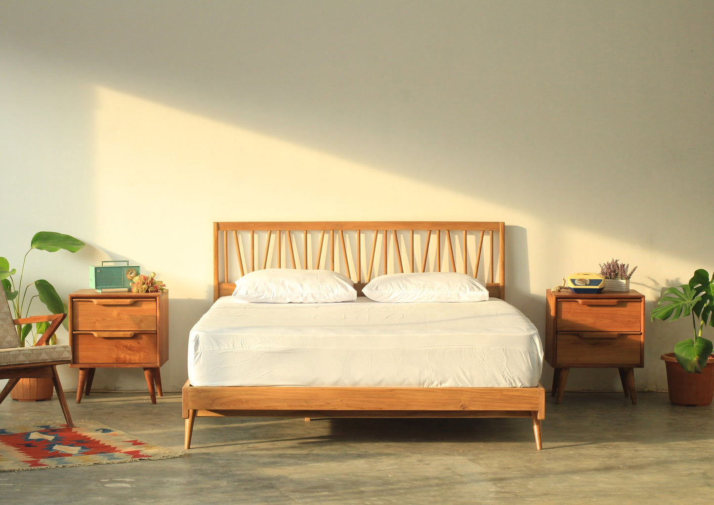 Dipan Tempat Tidur Retro