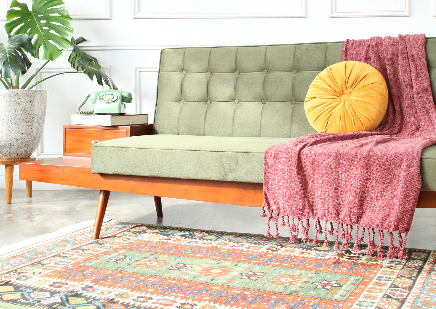 Holden Sofa tanpa Sandaran Lengan dengan Laci (Three Seater)