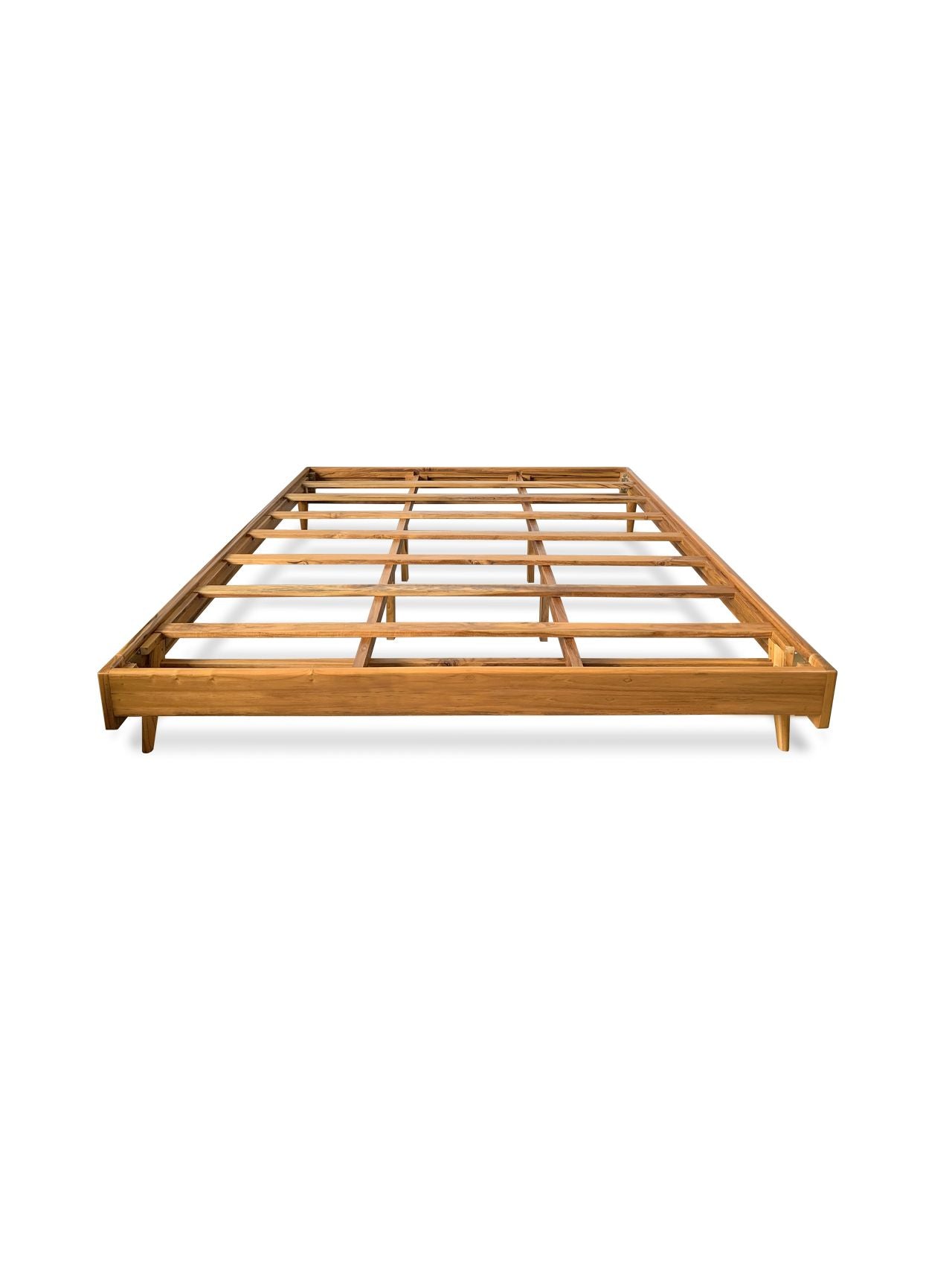 Dipan Tempat Tidur Retro (Tanpa Headboard)
