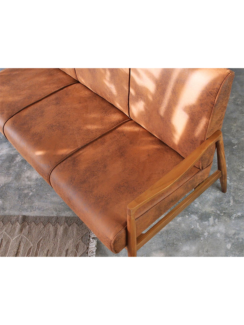 Airy Scandinavian Kursi dengan Sandaran Lengan (Three Seater)