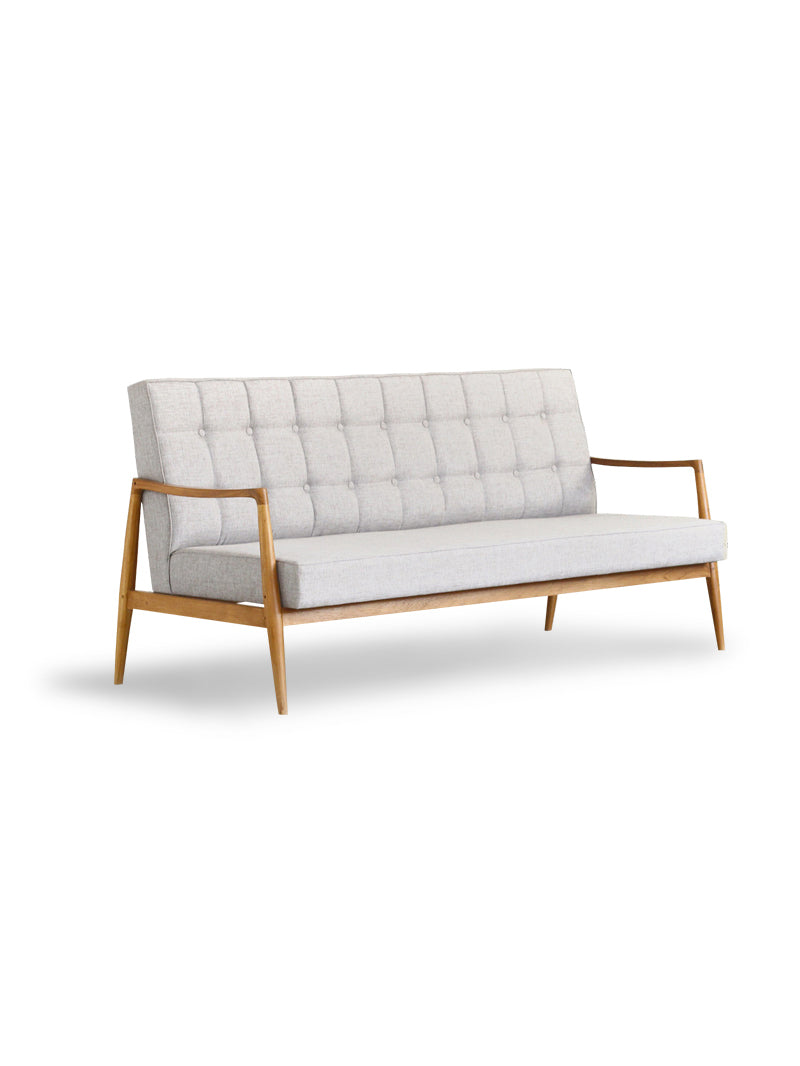 Airy Scandinavian Kursi dengan Sandaran Lengan (Three Seater)