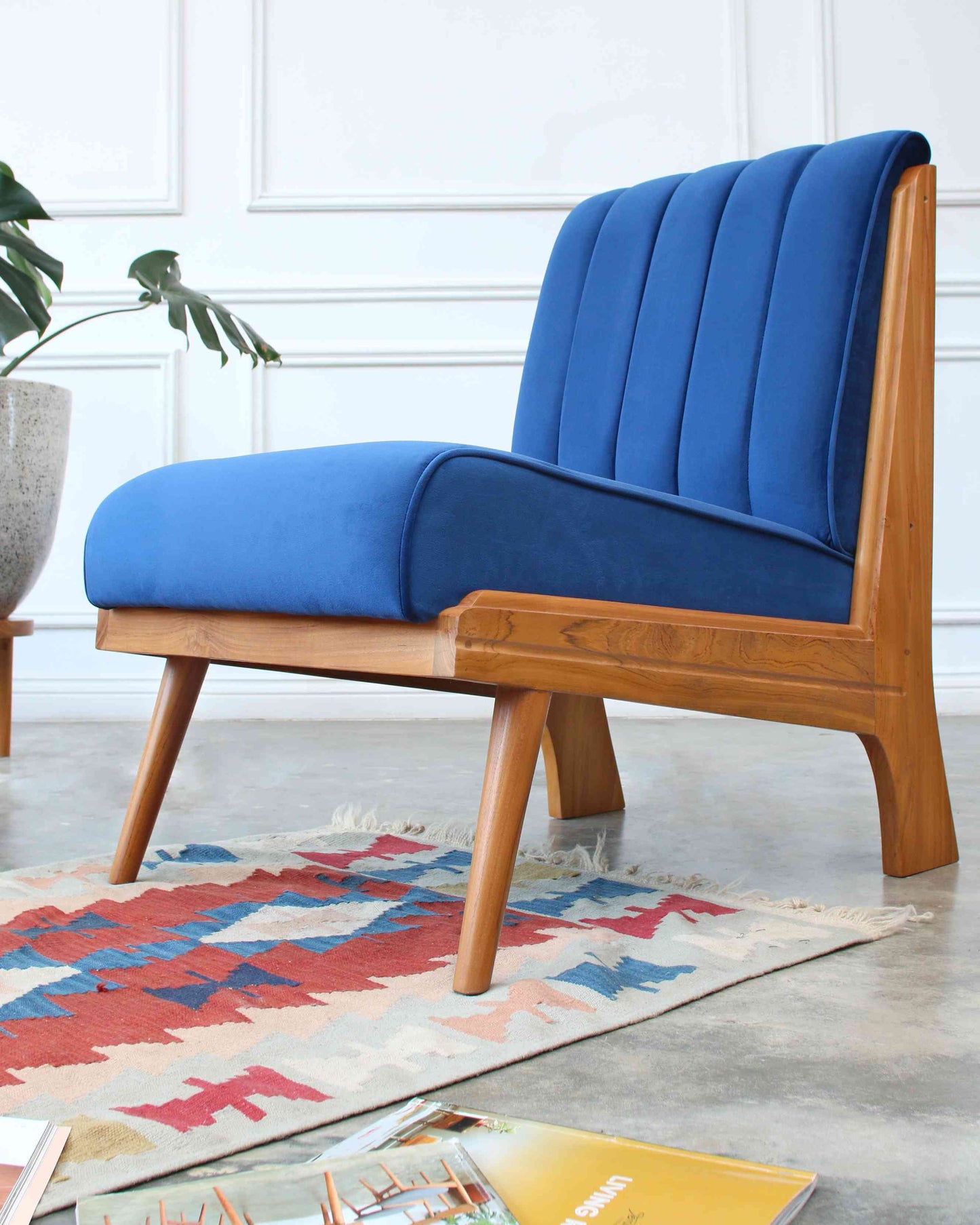 Elena Sofa Single Seater tanpa Lengan (dengan Sandaran Kaki)