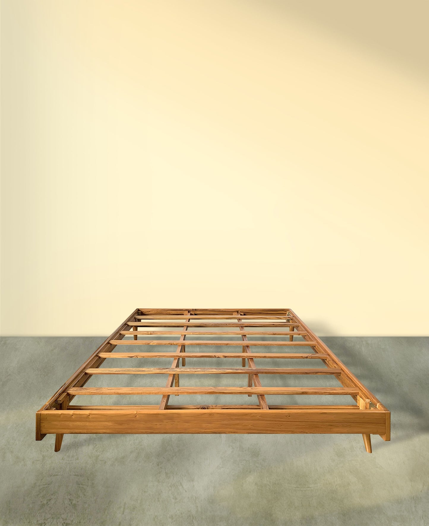 Dipan Tempat Tidur Retro (Tanpa Headboard)