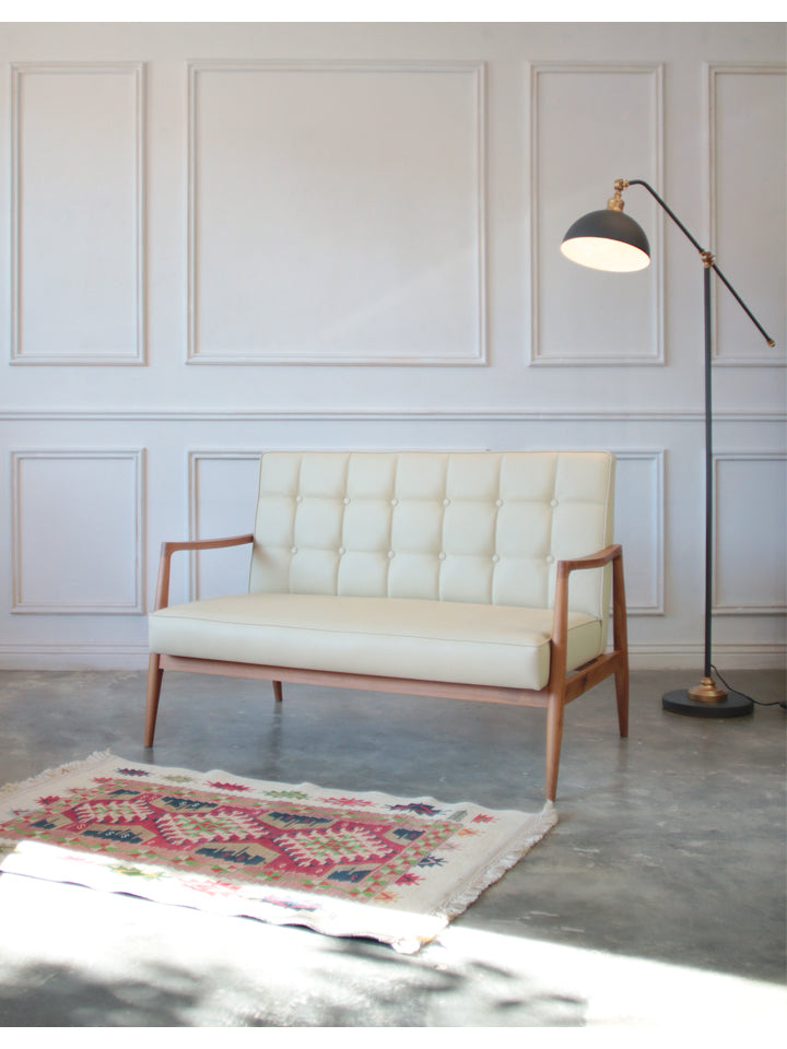 Airy Scandinavian Kursi dengan Sandaran Lengan (Double Seater)