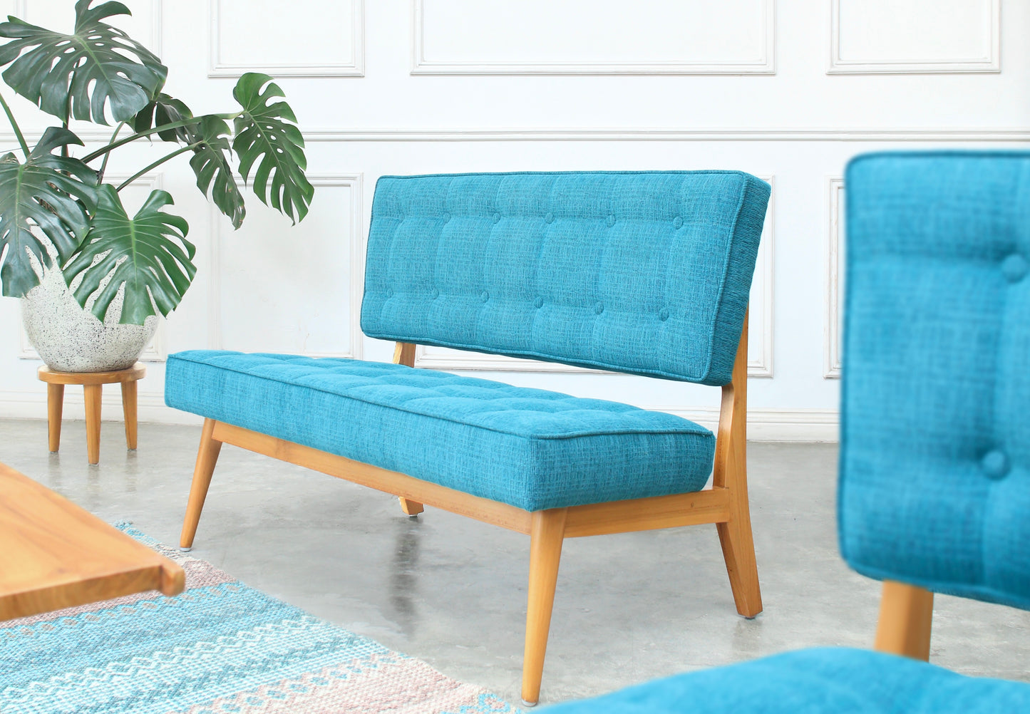 Lille Kursi tanpa Sandaran Lengan (Double Seater)
