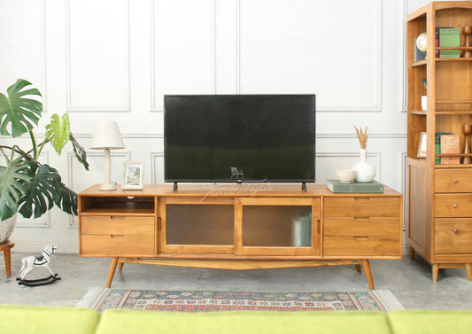 Yuki Meja TV