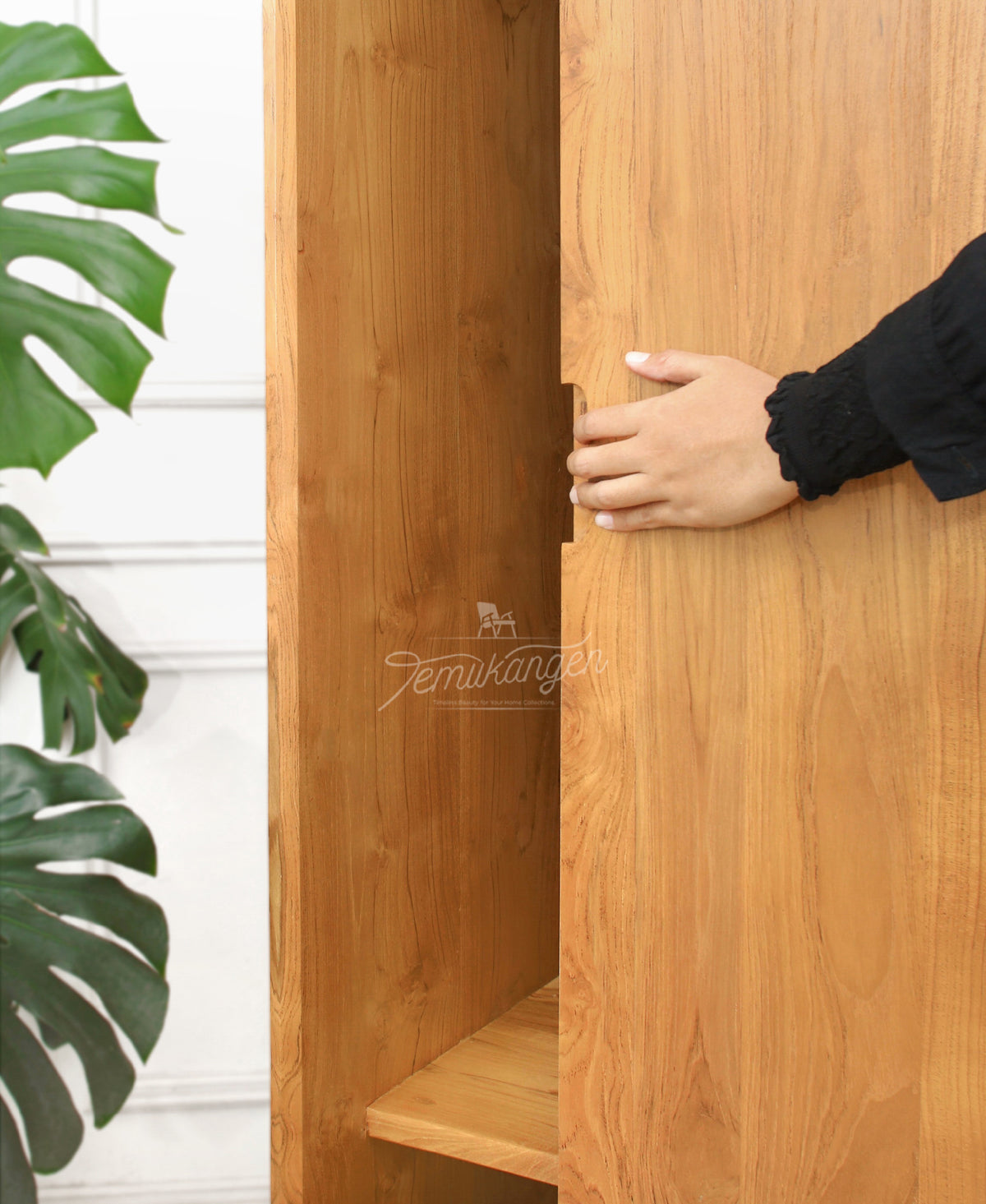 Lemari Mid Century/Lemari Sliding Pintu Cermin