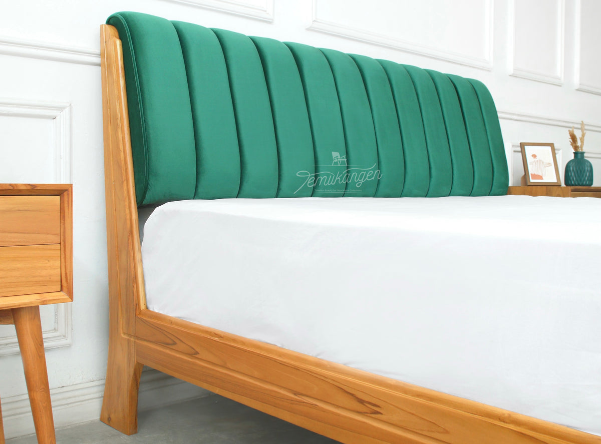 Dipan Tempat Tidur Elena