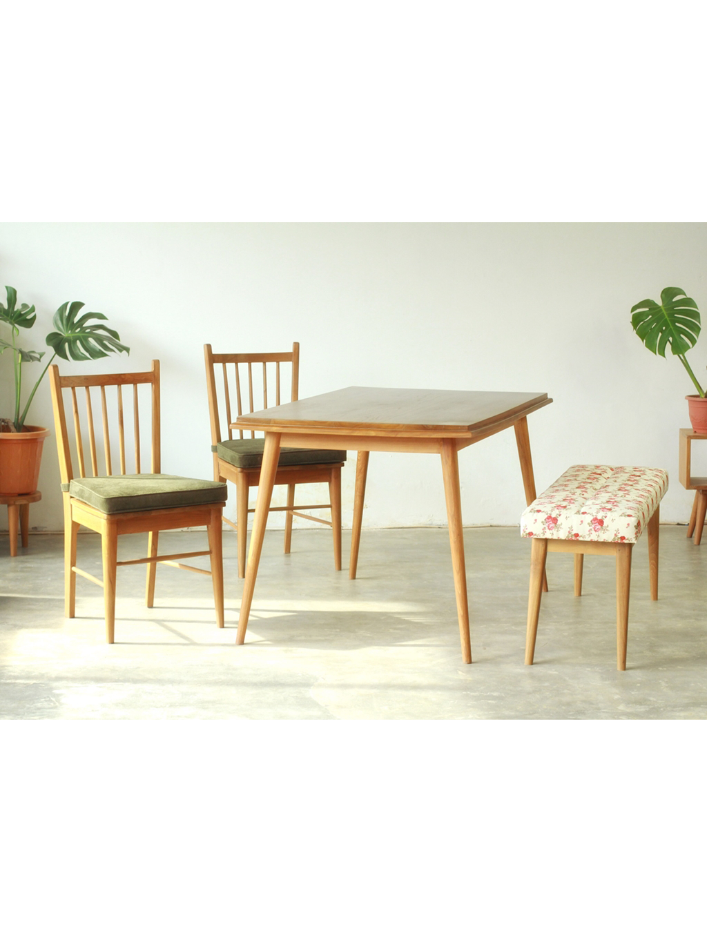 O Dining Set (Bench)