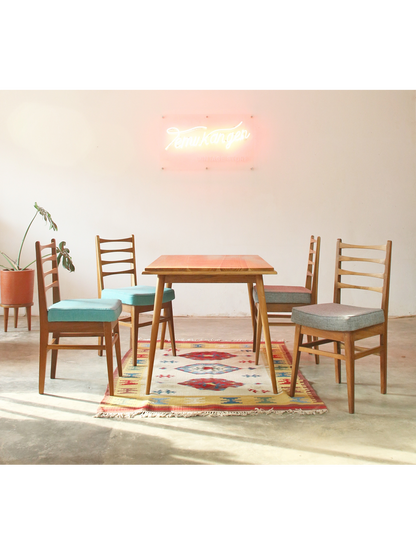 Nami Dining Set