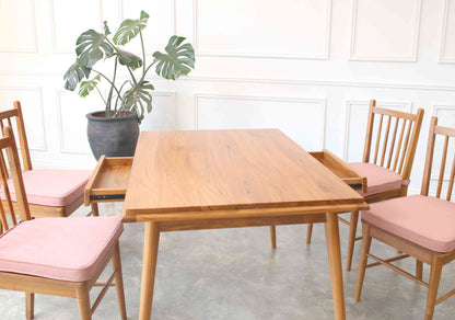 O Dining Set