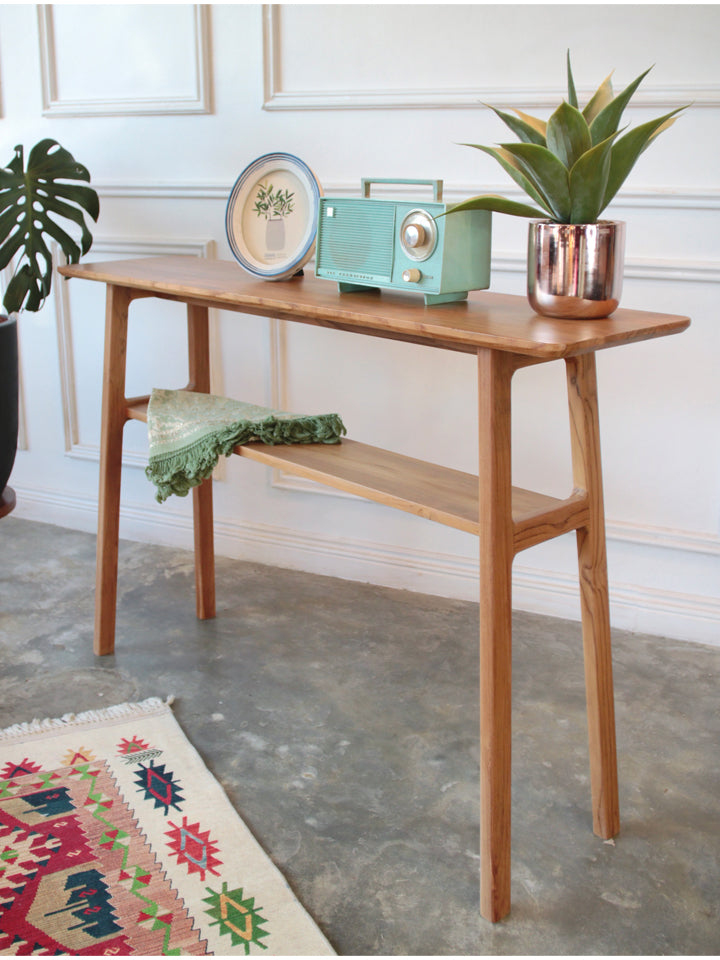 Wira Console Table